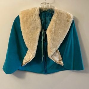 Vintage Hand Made Turquoise Velour Short Cape Shoulder Wrap with Fur Collar Med